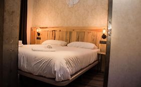 Sevilla Boutique Suites